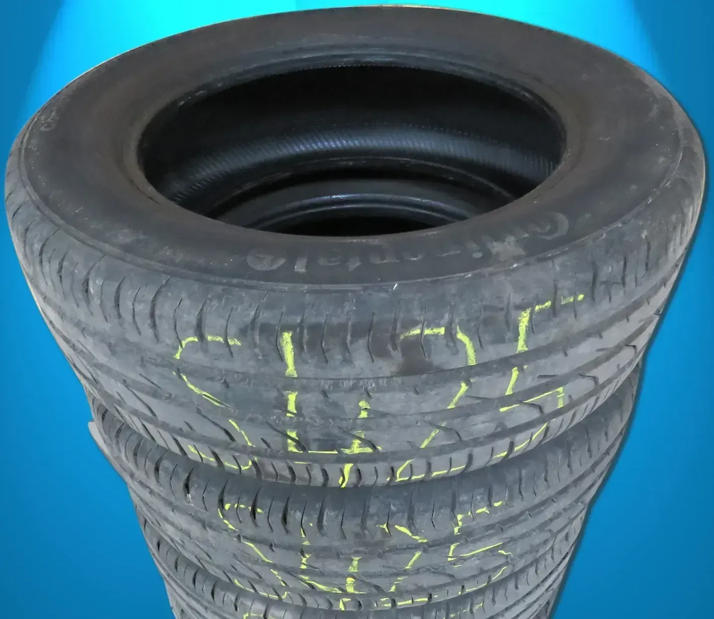 Sommerreifen Paar ContiPremiumContact 2 205/60 R16 96HXL gebraucht - Bild 1